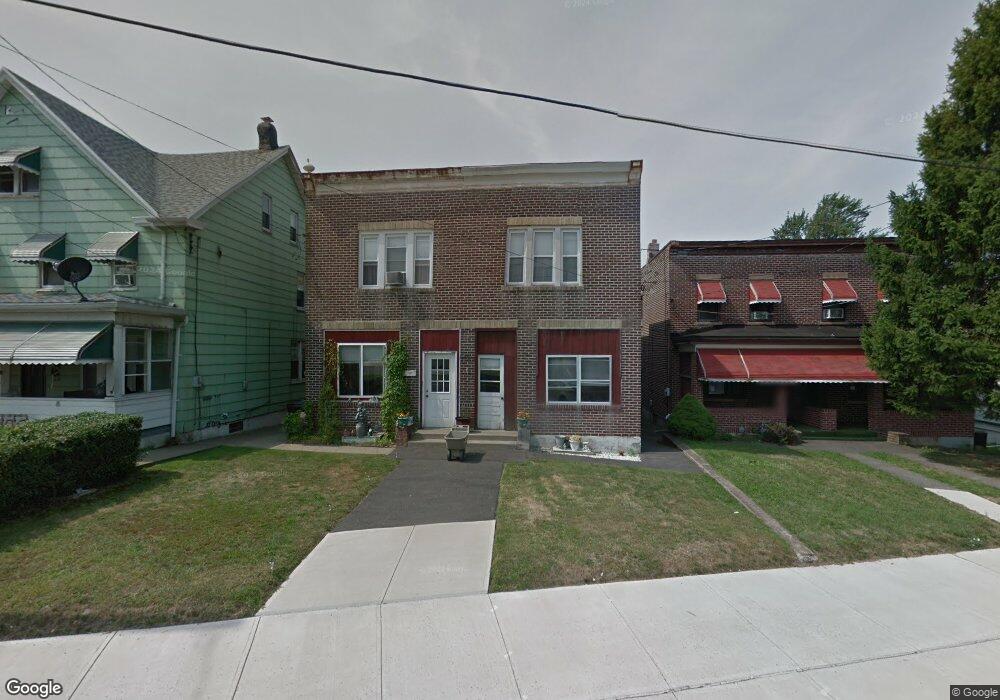 516 N Broad St, West Hazleton, PA 18202 - photo 1