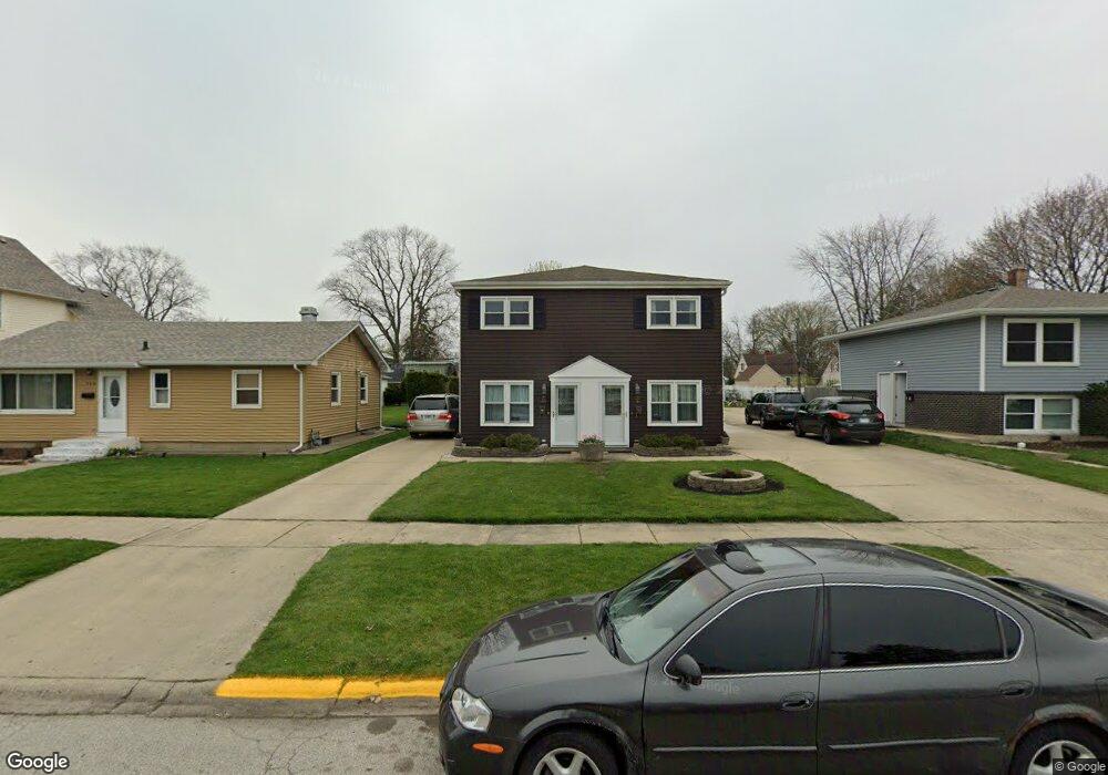 906 Spruce St unit 908, Aurora, IL 60506 - photo 1