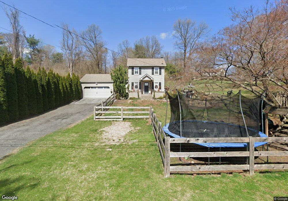 742 Freemansville Rd, Reading, PA 19607 - photo 1