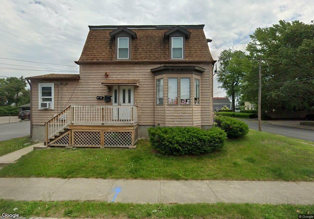 168 Woodbine St, Cranston, RI 02910 - photo 1