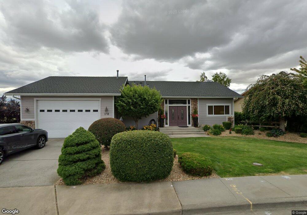 1710 SW Perkins Ave, Pendleton, OR 97801 - photo 1