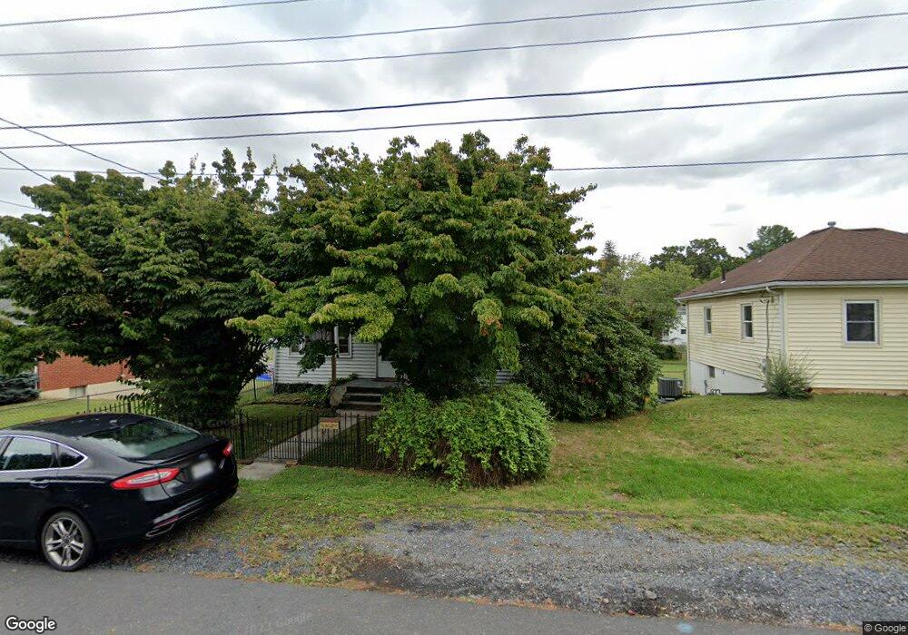 512 S Linden Ave, Waynesboro, VA 22980 - photo 1