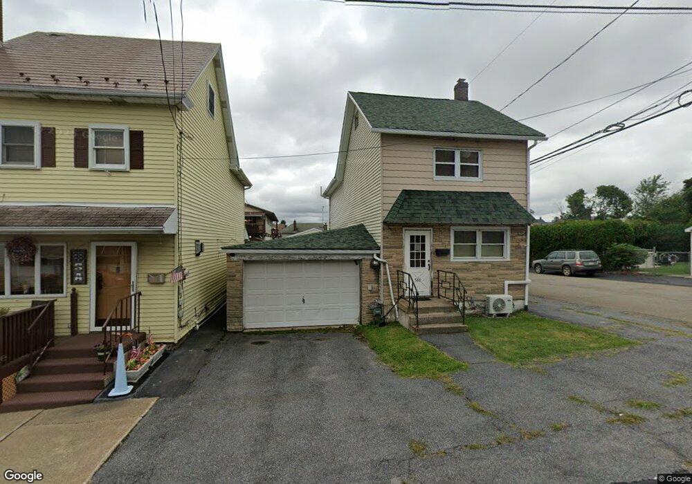 560 Cleveland St, Hazleton, PA 18201 - photo 1