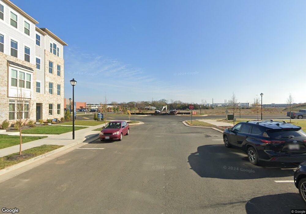 24264 Thurso Square, Sterling, VA 20166 - photo 1