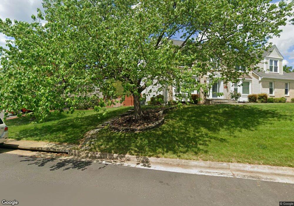 2114 Robin Way Ct, Vienna, VA 22182 - photo 1