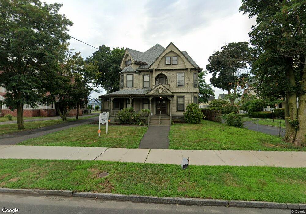 633 Clinton Ave, Bridgeport, CT 06605 - photo 1