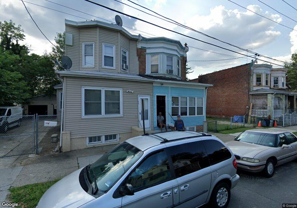 41 N 26th St, Camden, NJ 08105 - photo 1