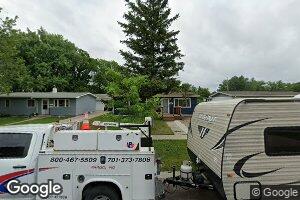 909 32nd St N, Fargo, ND 58102