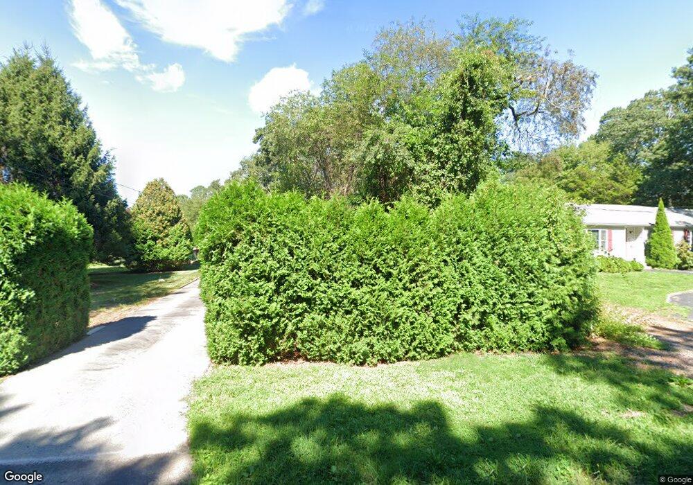 14 Laurel Ln, Westport, MA 02790 - photo 1