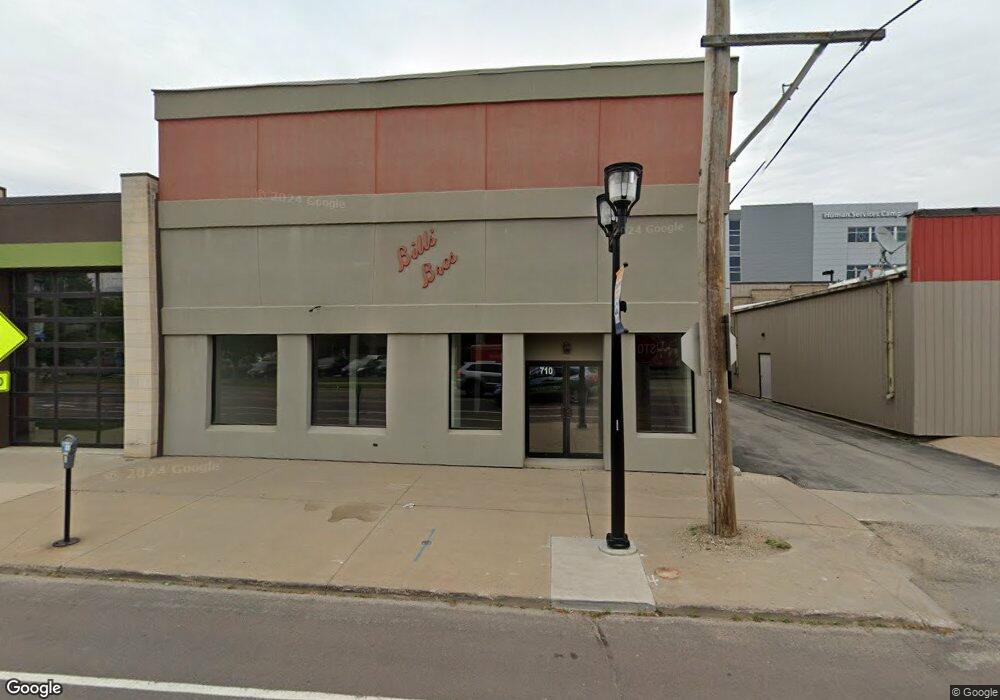 710 3rd St SE, Cedar Rapids, IA 52401 - photo 1