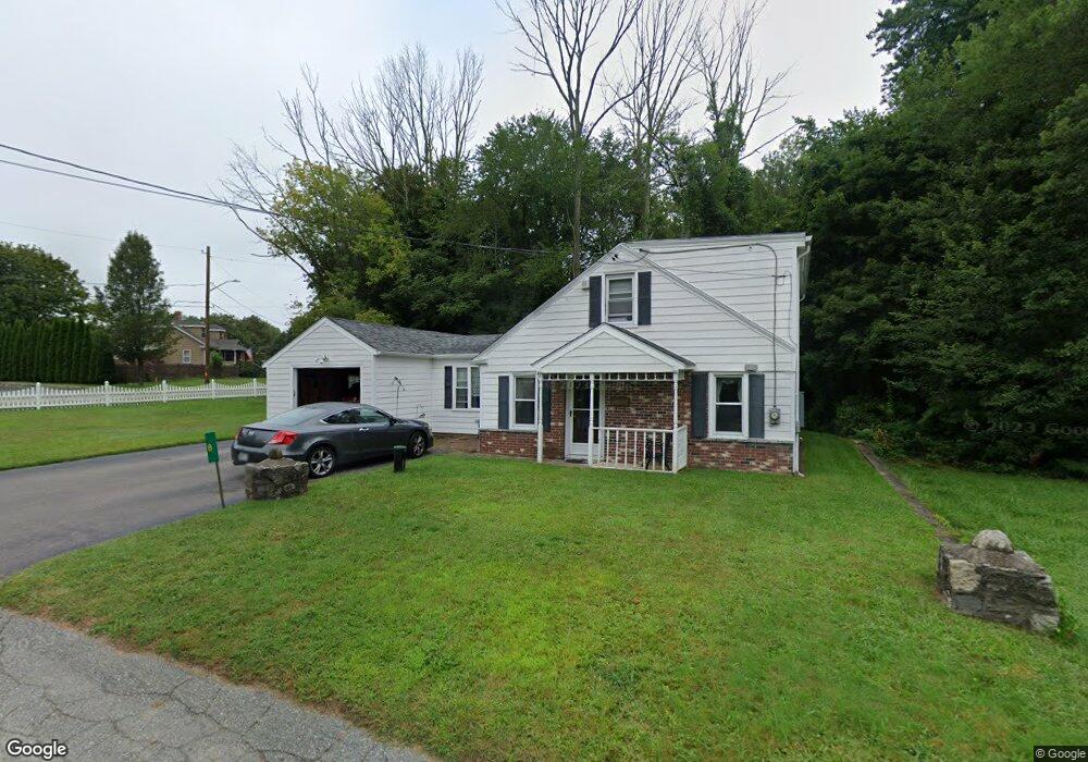 8 Williams St, North Smithfield, RI 02896 - photo 1