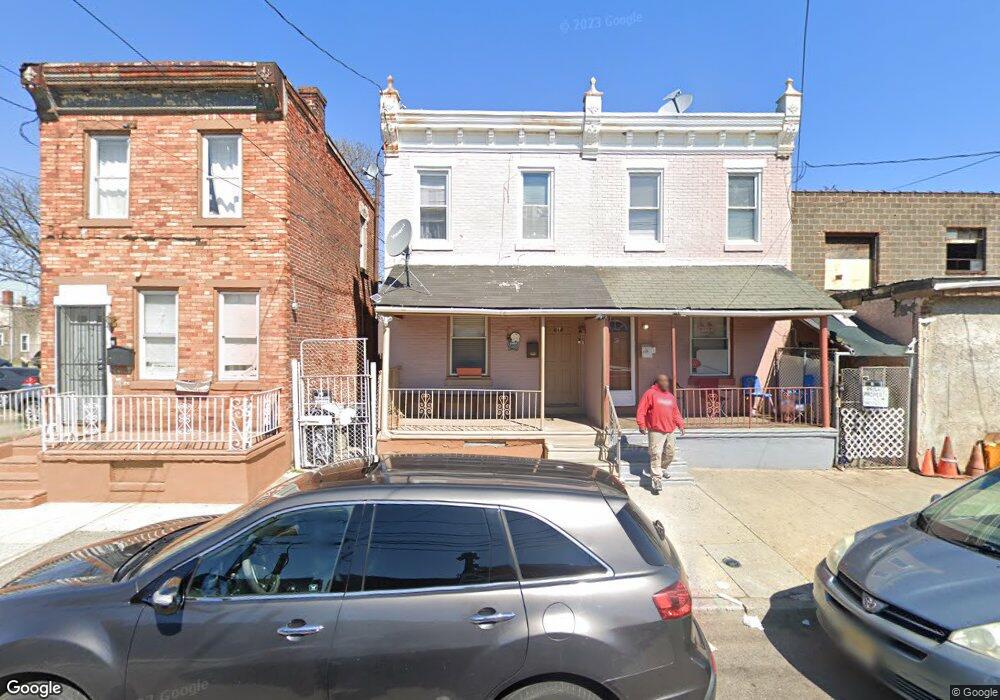 613 Chestnut St, Camden, NJ 08103 - photo 1