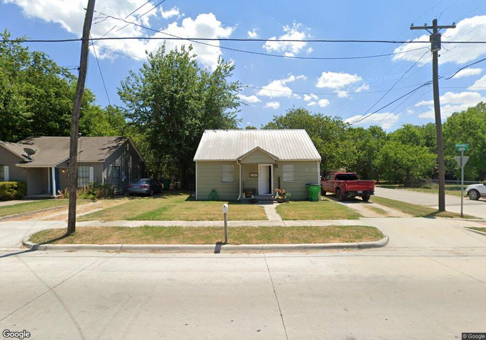 1500 E Broadway St, Gainesville, TX 76240 - photo 1