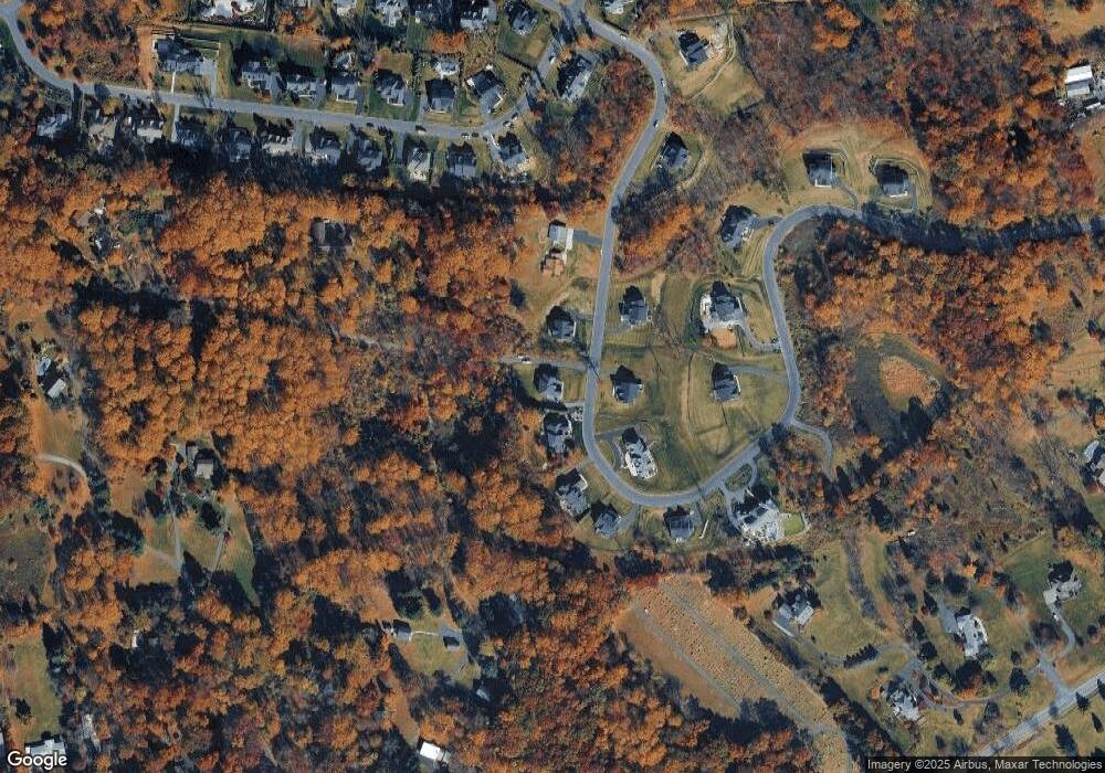 5670 Saucon Ridge Rd unit Lot11, Coopersburg, PA 18036 - photo 1