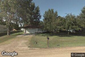527 Crescent Dr, Thompson, ND 58278