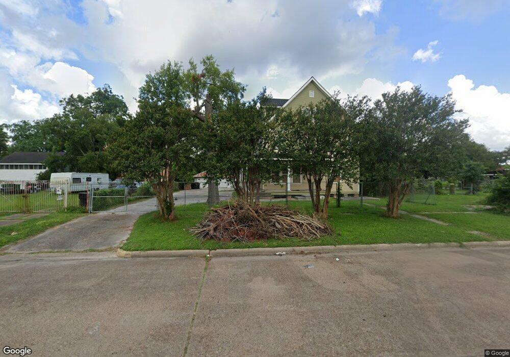 3808 Dover St, Houston, TX 77087 - photo 1