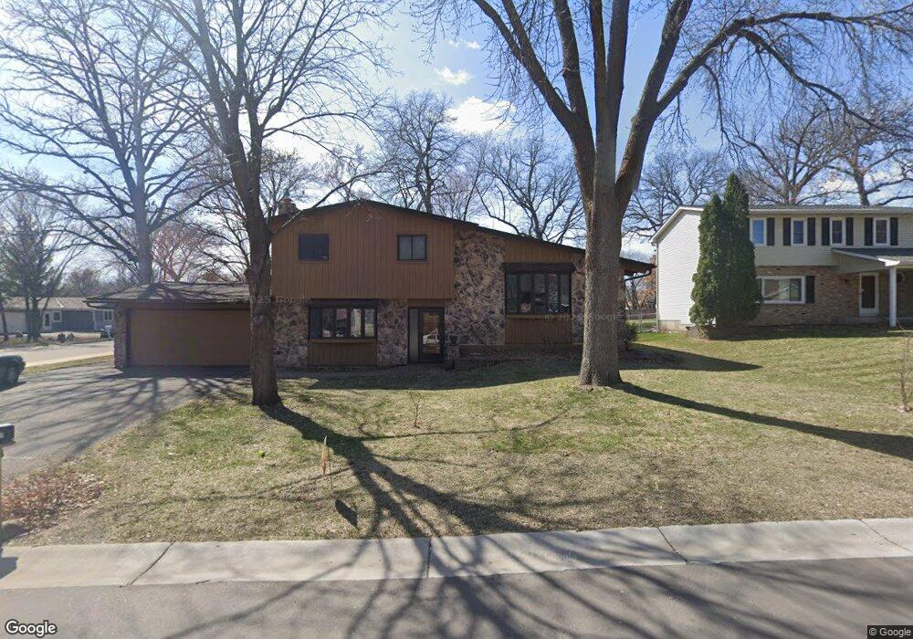 6551 Goldenrod Ln N, Maple Grove, MN 55369 - photo 1