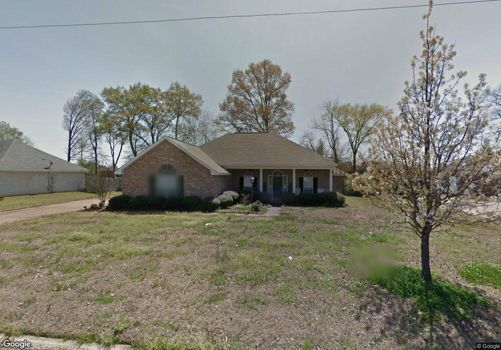 9912 Crooked Creek Cir, Byram, MS 39272 - photo 1