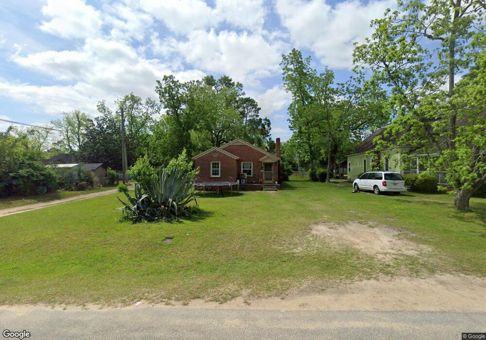 220 W Altamaha St, Fitzgerald, GA 31750 - photo 1