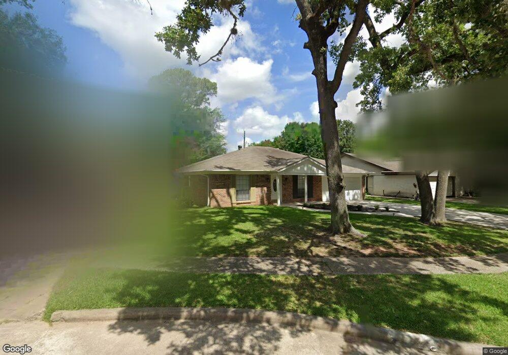 7211 Fairway Ct, Houston, TX 77088 - photo 1