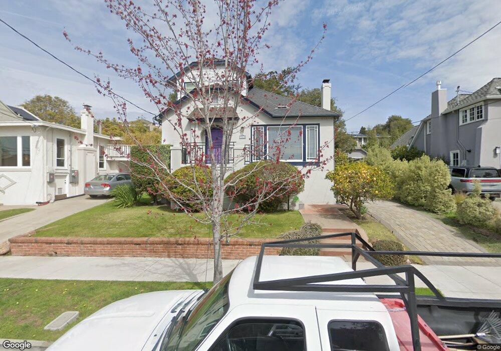 1885 Thousand Oaks Blvd, Berkeley, CA 94707 - photo 1