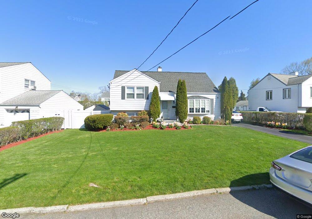 13 Rugby Rd, Yonkers, NY 10710 - photo 1