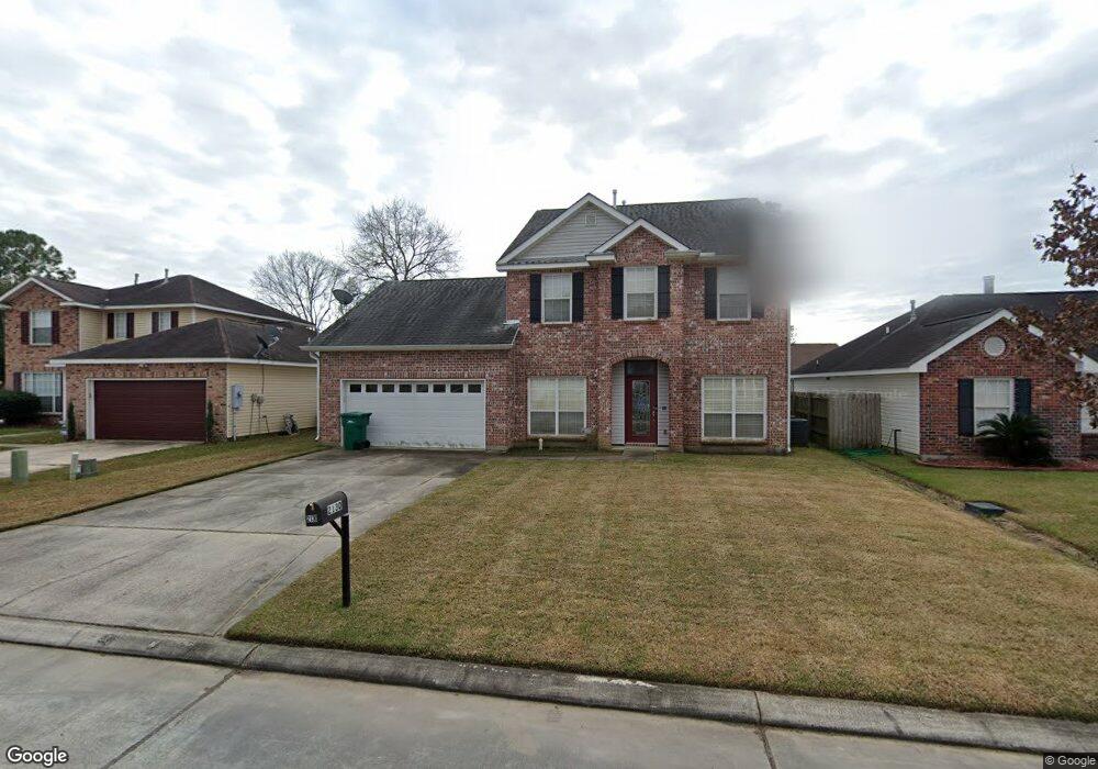 2130 Wellington Ln, Slidell, LA 70461 - photo 1