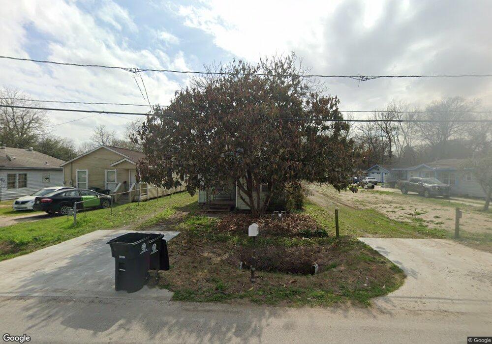 1805 Dolly Wright St, Houston, TX 77088 - photo 1