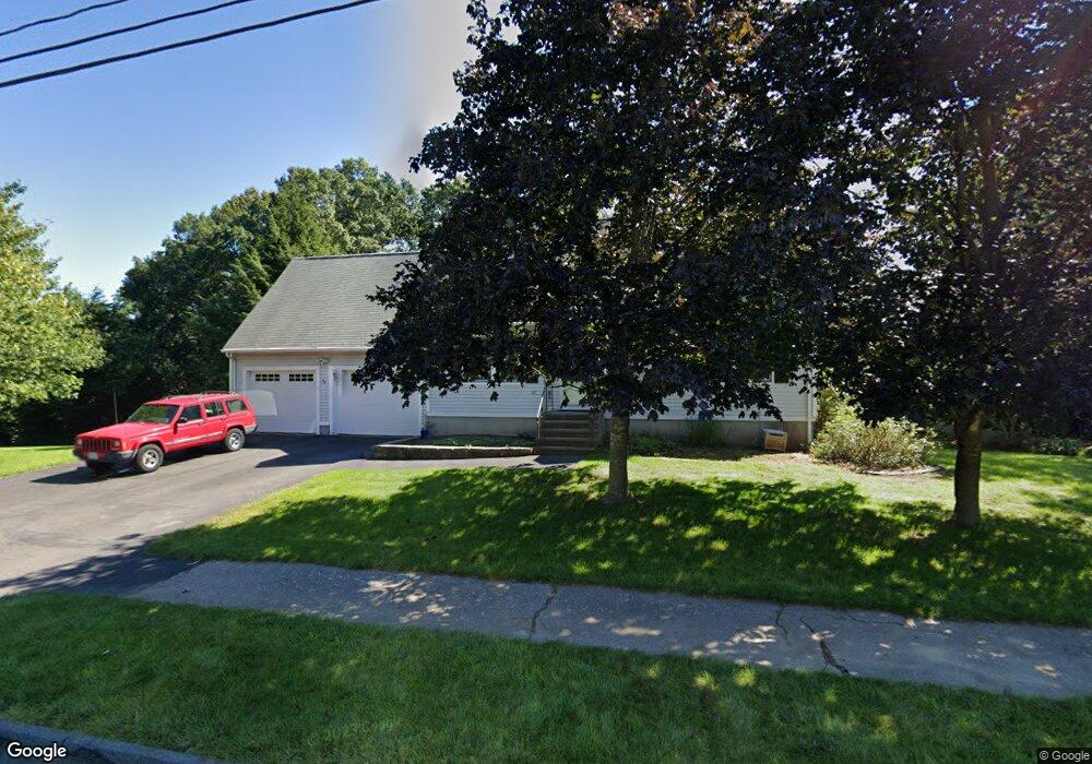 17 Rawson Rd, Bellingham, MA 02019 - photo 1