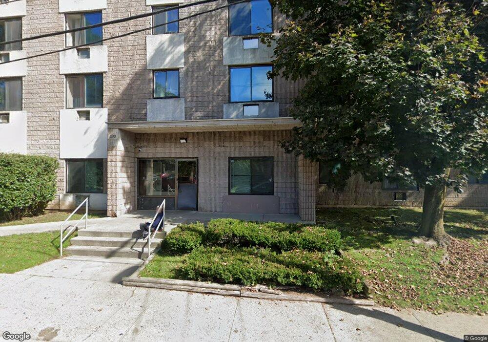 330 Bishop St unit 112, Waterbury, CT 06704 - photo 1