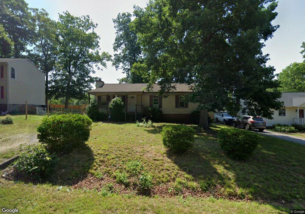 7001 Mason Run Dr, North Chesterfield, VA 23234 - photo 1