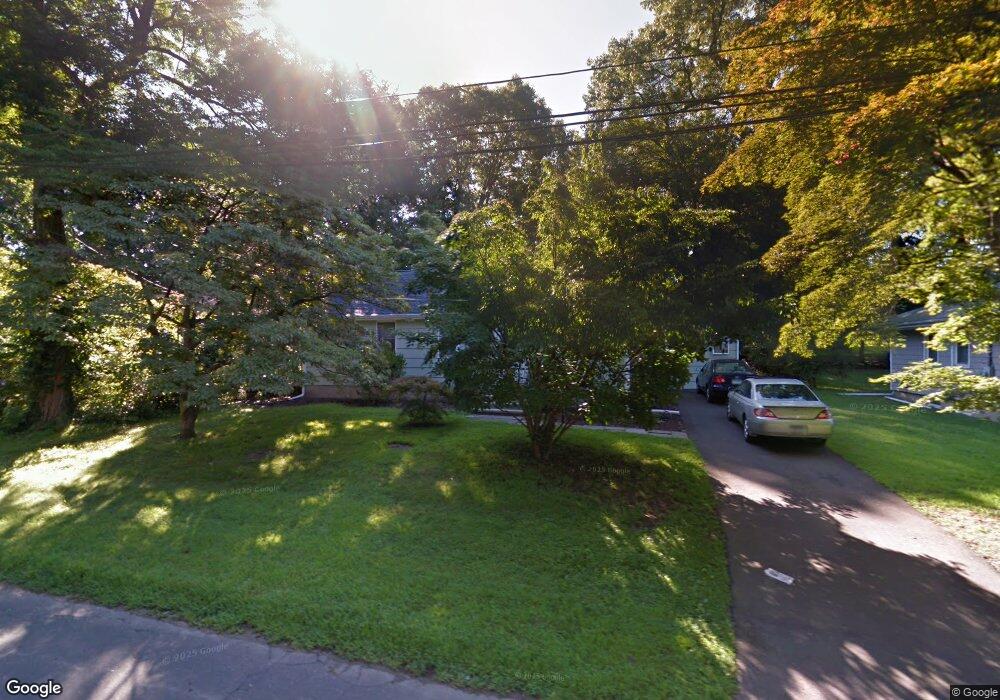 274 Melody Ln, Fairfield, CT 06824 - photo 1