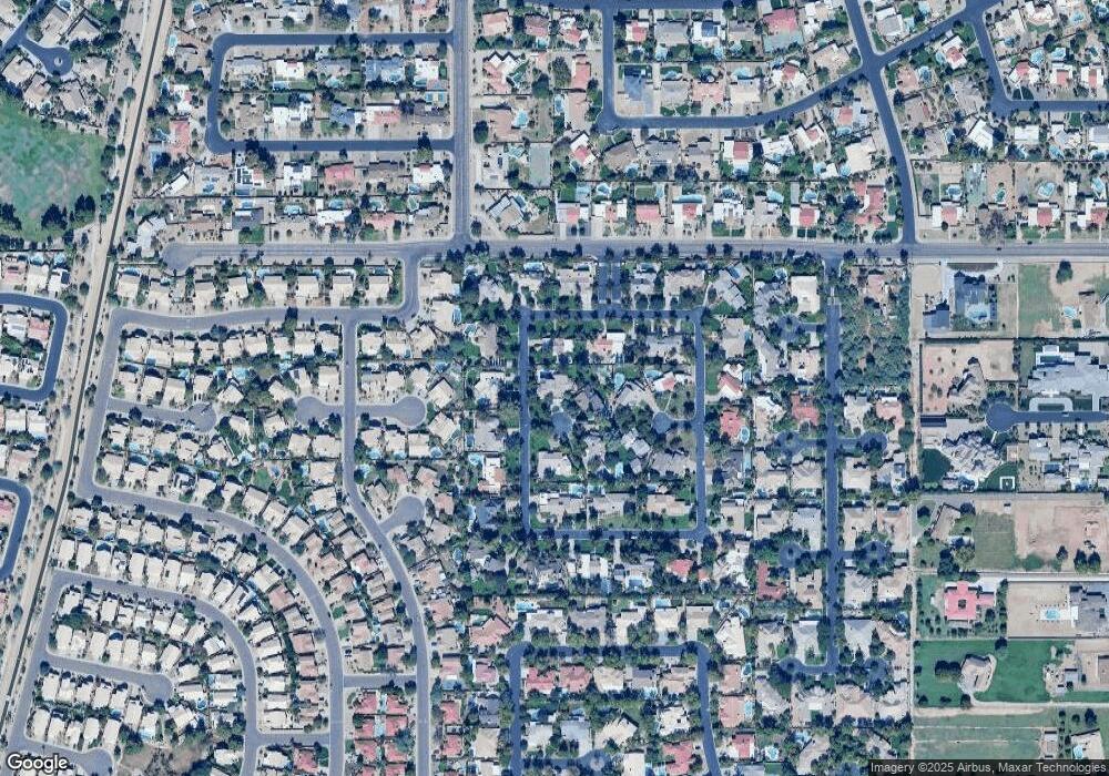 8211 S Pecan Grove Cir, Tempe, AZ 85284 - photo 1