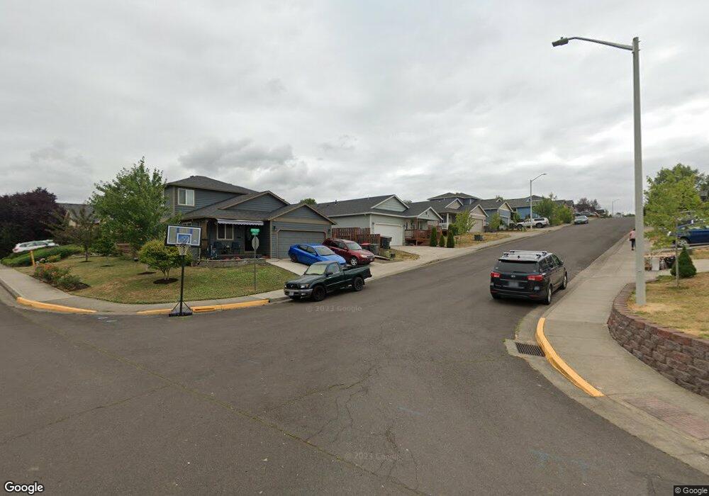 1014 E 11th St, Lafayette, OR 97127 - photo 1