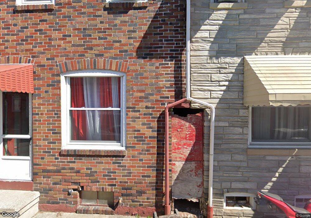 519 Strong Aly, Reading, PA 19602 - photo 1