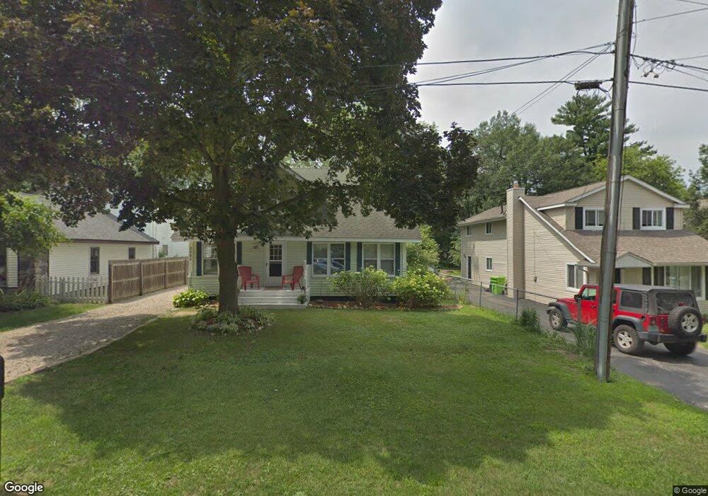 2460 Hoover Ave, West Bloomfield, MI 48324 - photo 1