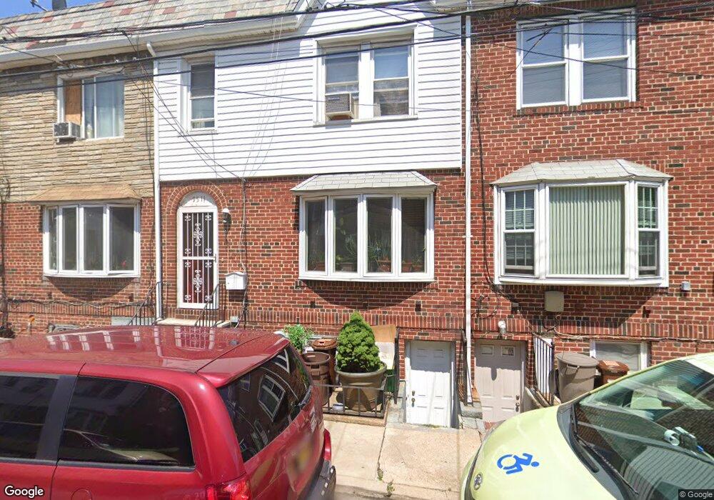9511 Woodhaven Ct, Ozone Park, NY 11416 - photo 1