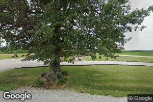7208 Oilfield Ave, Raymond, IL 62560