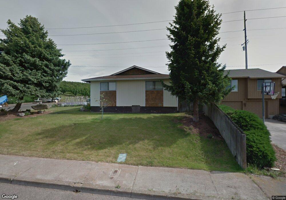 1426 E 21st St, the Dalles, OR 97058 - photo 1