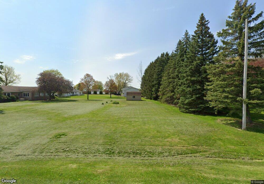 10440 Bradley Rd, Frankenmuth, MI 48734 - photo 1