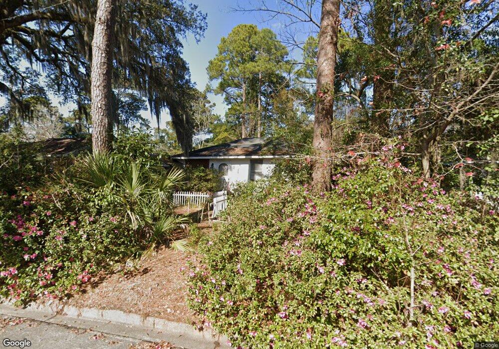 2412 E 39th St, Savannah, GA 31404 - photo 1