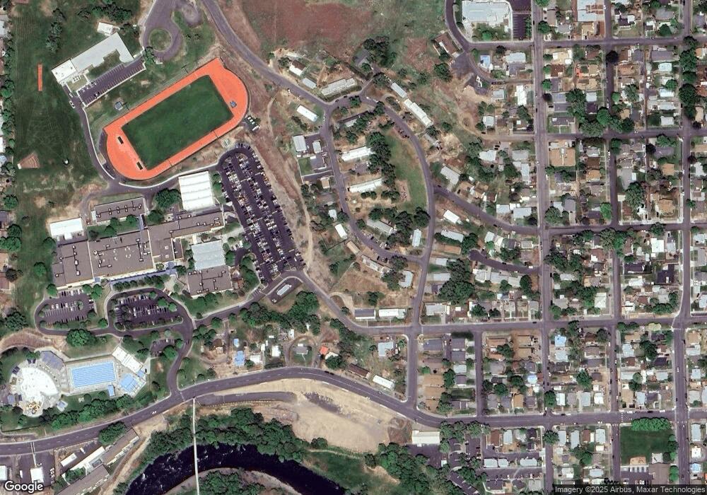 401 NW 15th St, Pendleton, OR 97801 - photo 1