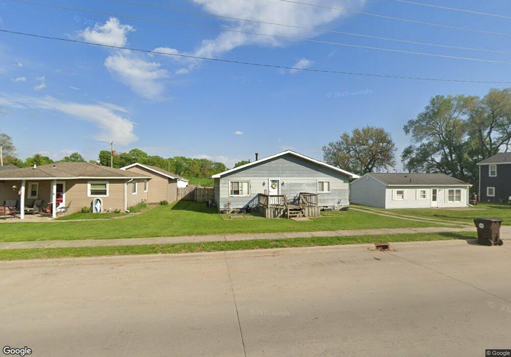 904 S Kickapoo St, Lincoln, IL 62656 - photo 1