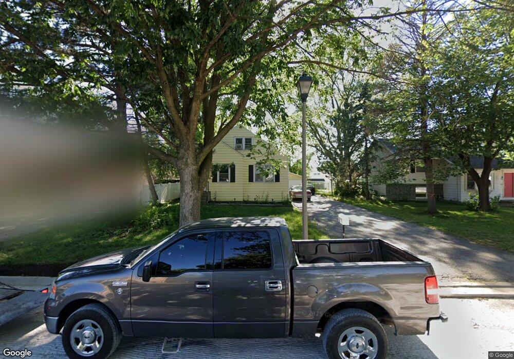 510 N Willow Rd, Elmhurst, IL 60126 - photo 1