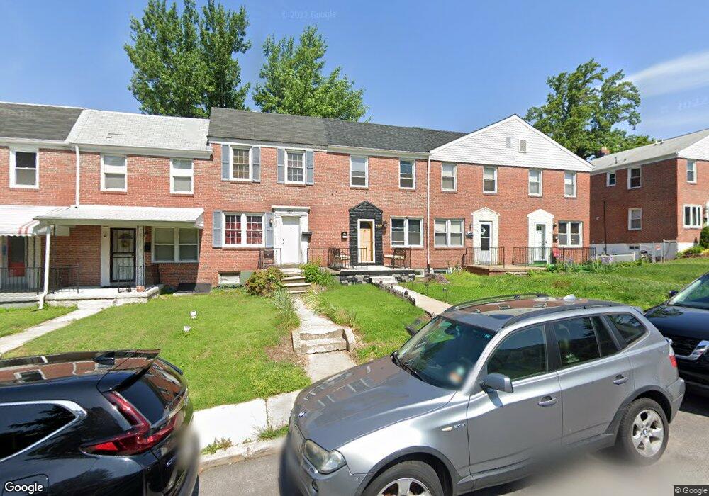 4534 Manorview Rd, Baltimore, MD 21229 - photo 1