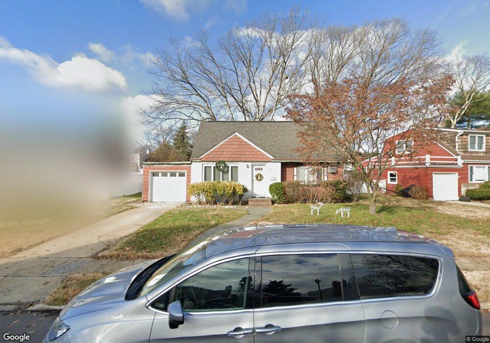 2055 Brian Dr, Merrick, NY 11566 - photo 1