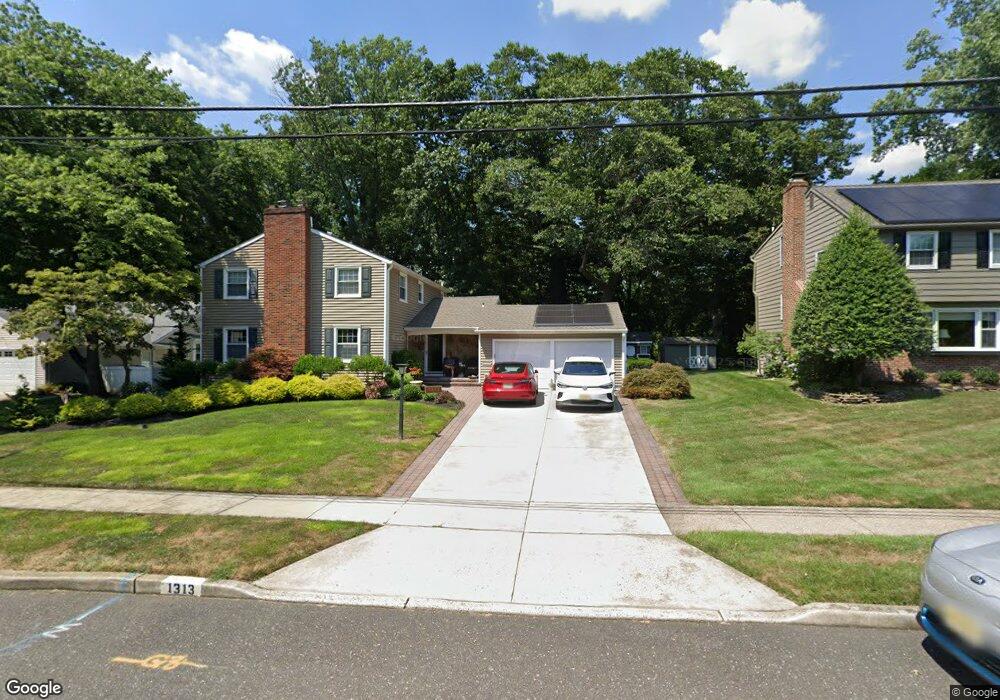 1313 Shelly Ln, Cherry Hill, NJ 08034 - photo 1