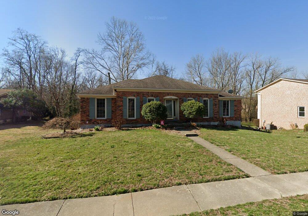 1114 Creekview Cir, New Albany, IN 47150 - photo 1