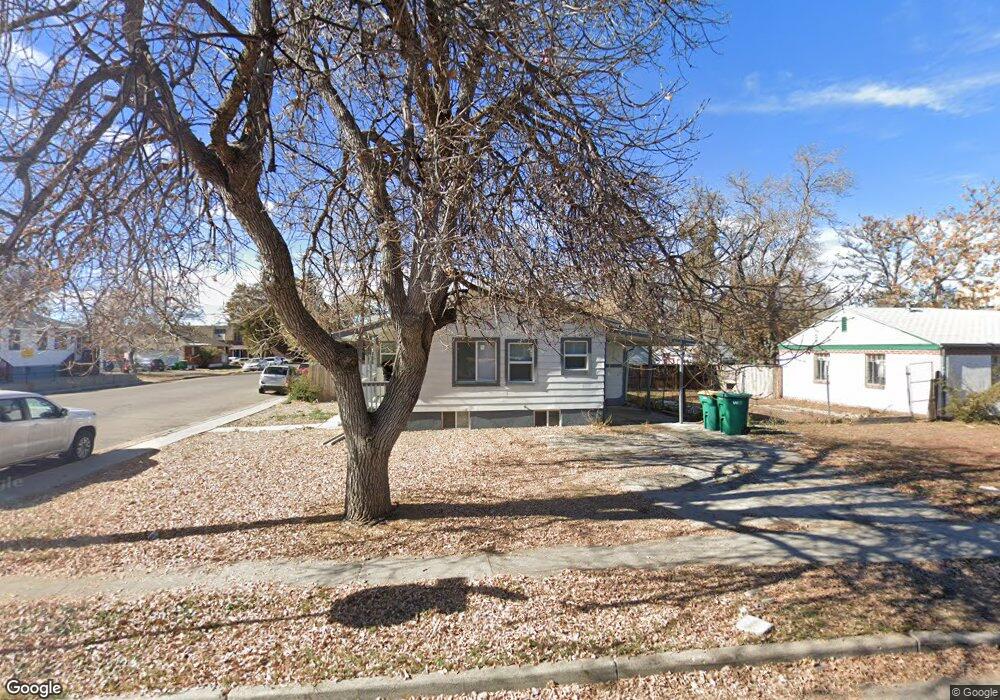 1601 Geneva St, Aurora, CO 80010 - photo 1