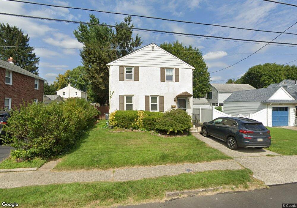 207 Maple Rd, Wallingford, PA 19086 - photo 1